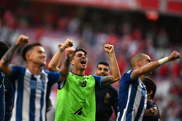 Galeno’s late stunner gives Porto win over Arsenal