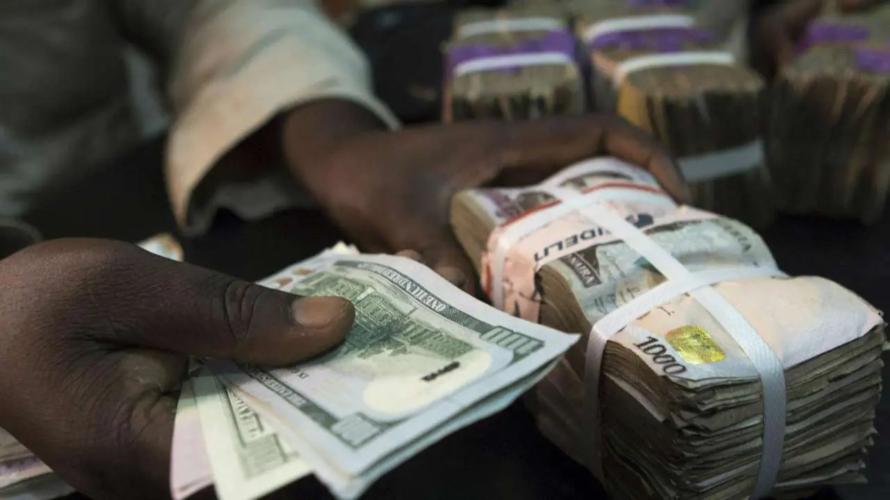 Again, Naira gains 0.6% against dollar at official market Again, Naira gains 0.6% against dollar at official market
