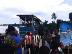 Navy hands over 2 wooden boats, 13 suspects to police in Bayelsa