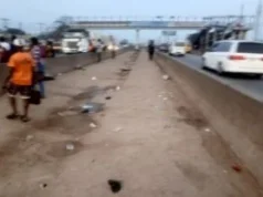 Outcry over open defecation on Lagos-Ibadan expressway